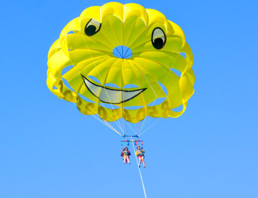 Destin Parasailing