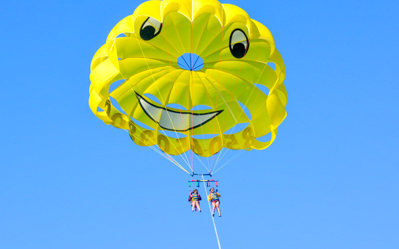 Destin Parasailing